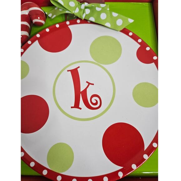 Mud Pie Christmas Holiday Initial "k" Ceramic 8" Cheese Plate & Spreader set NWT - Picture 2 of 9